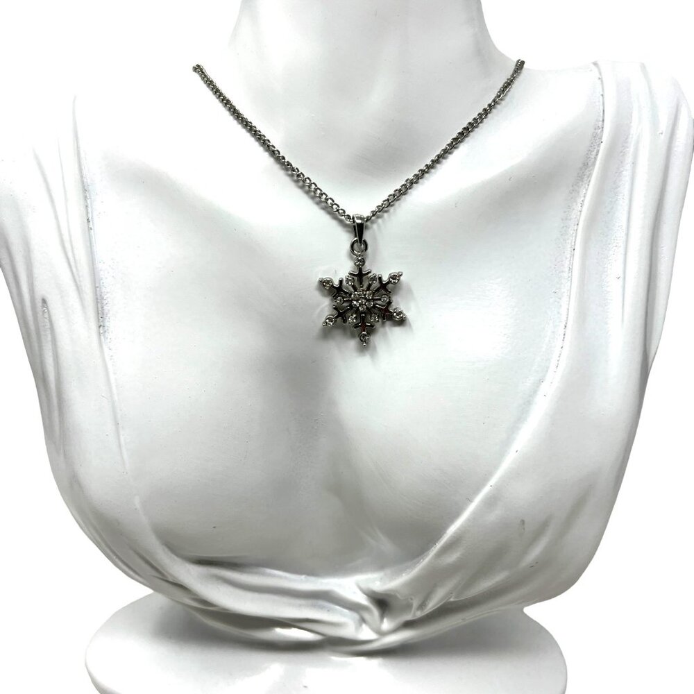 Snowflake Pendant Necklace Silver Tone Crystal Accent 18 inch Chain
